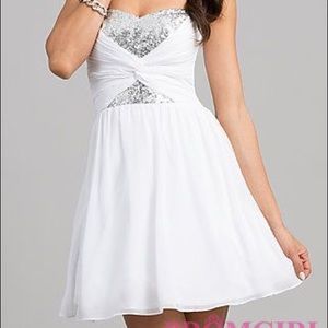 Beautiful white homecoming dress